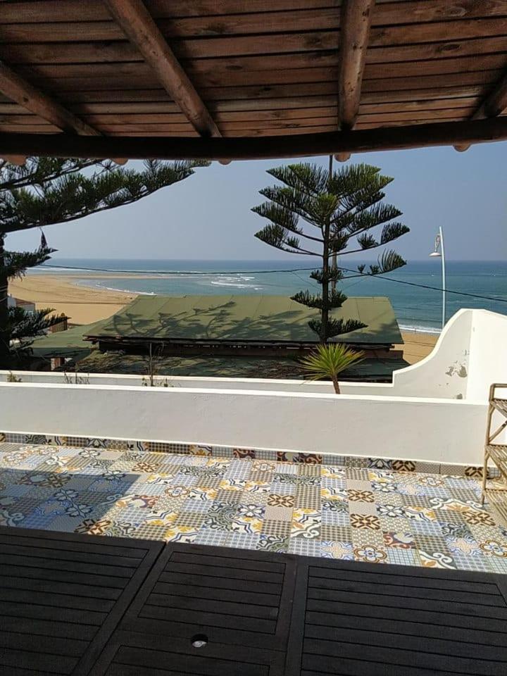 מולאי בוסלם Kabano Beach Auberge Cafe Restaurant מראה חיצוני תמונה