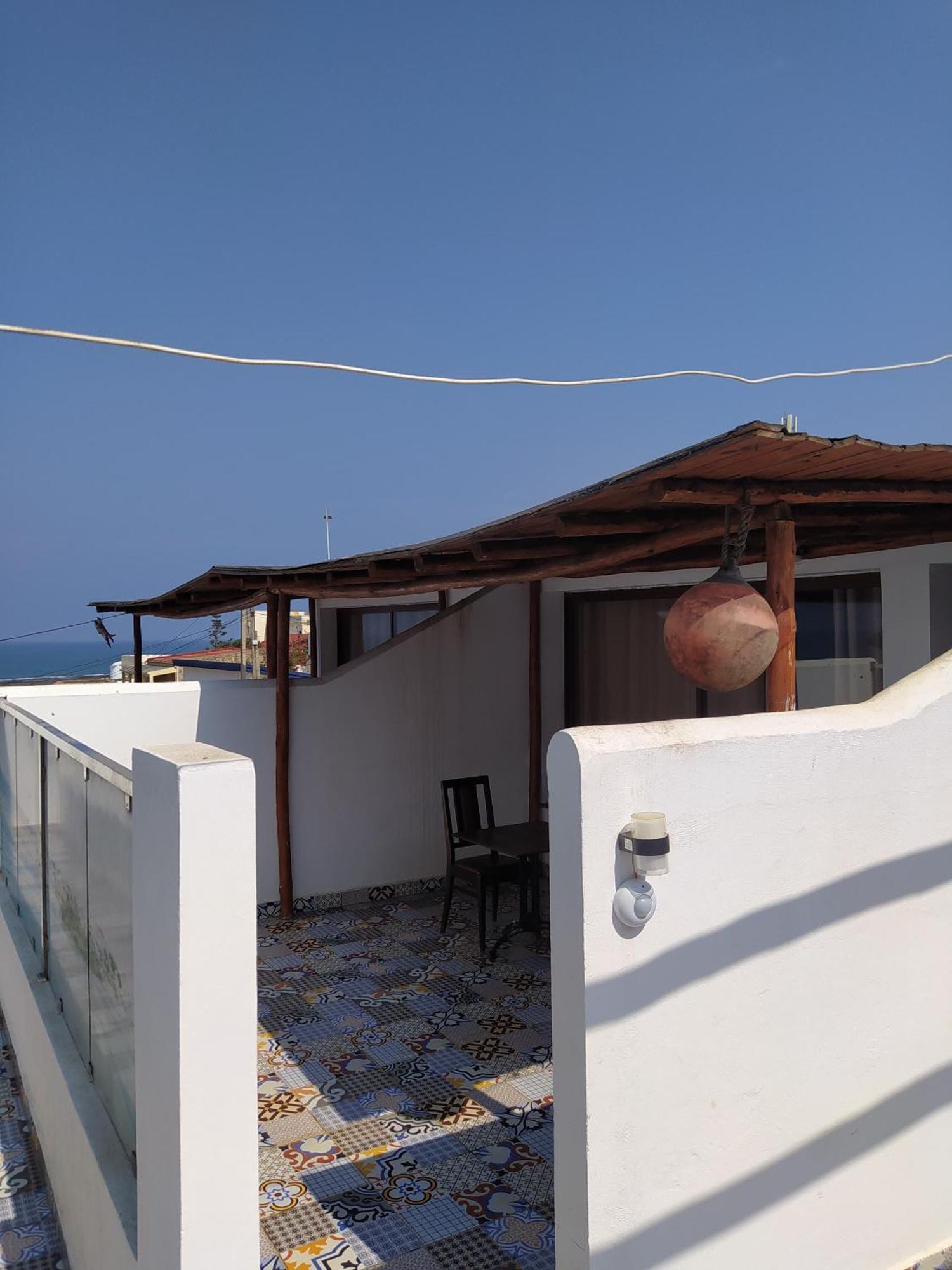 מולאי בוסלם Kabano Beach Auberge Cafe Restaurant מראה חיצוני תמונה